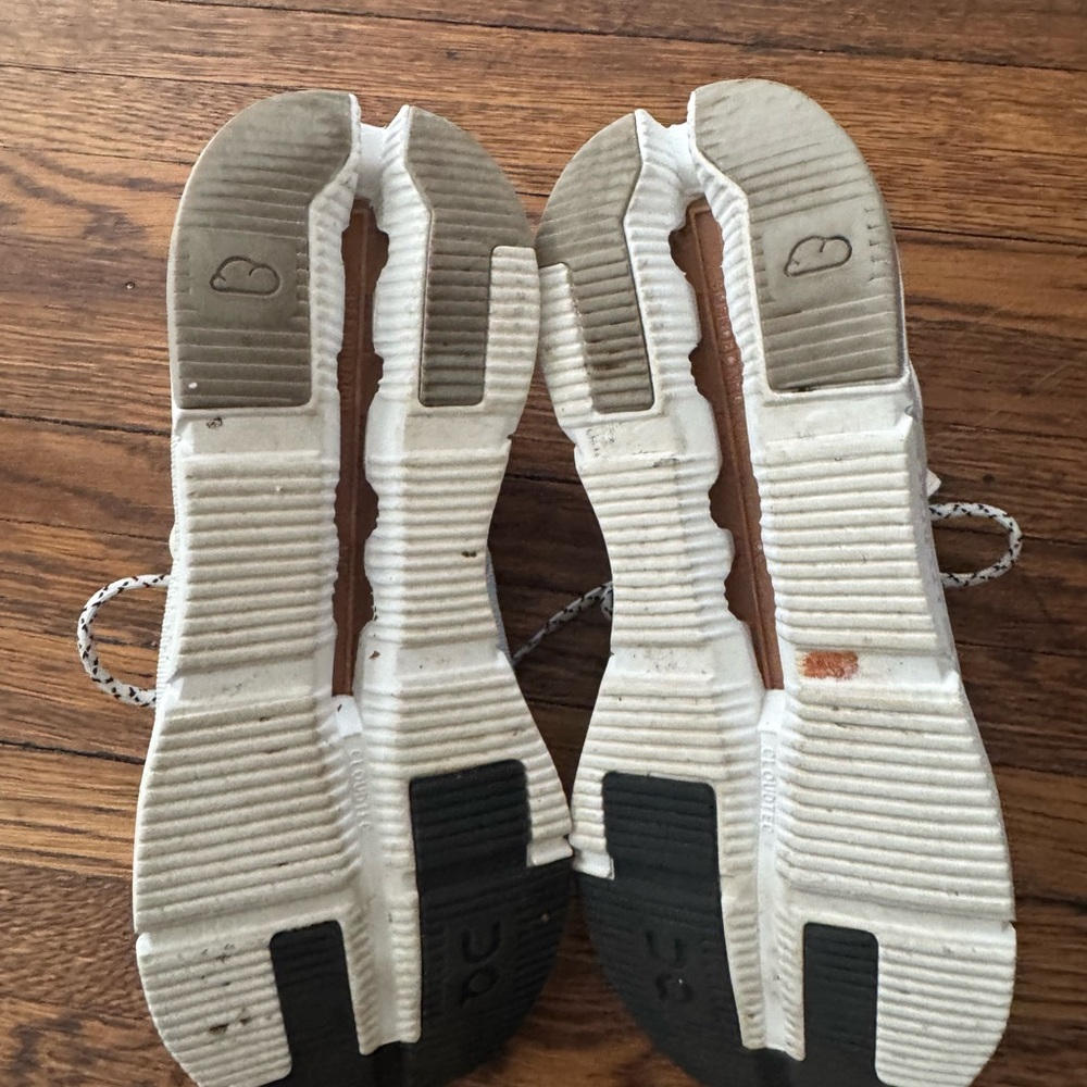 On Cloud Cloudnova White Pearl Running Comfort Sh… - image 5